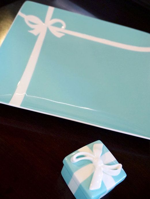 Teal, Aqua, Turquoise, Paper, Paper product, Craft, Origami, Square, Creative arts, Party favor, 