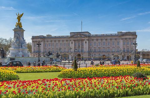 エリザベス女王の住まいをたどる 憧れの英国お城リスト