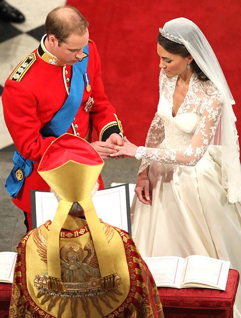 ウィリアム王子 キャサリン妃の結婚式36時間を振り返り