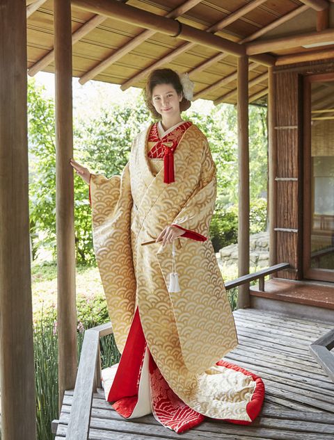 Clothing, Kimono, Costume, Dress, Textile, 