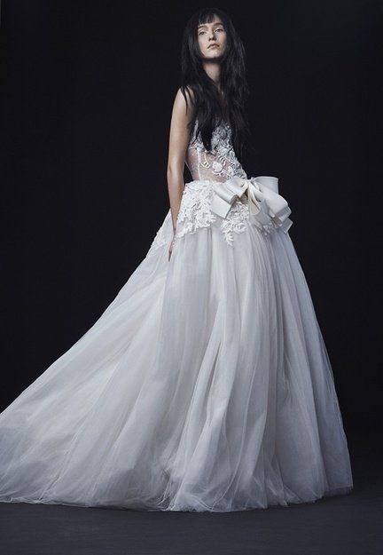 最高峰を望む花嫁に…ドレス界の頂点ブランド「ヴェラ・ウォン
