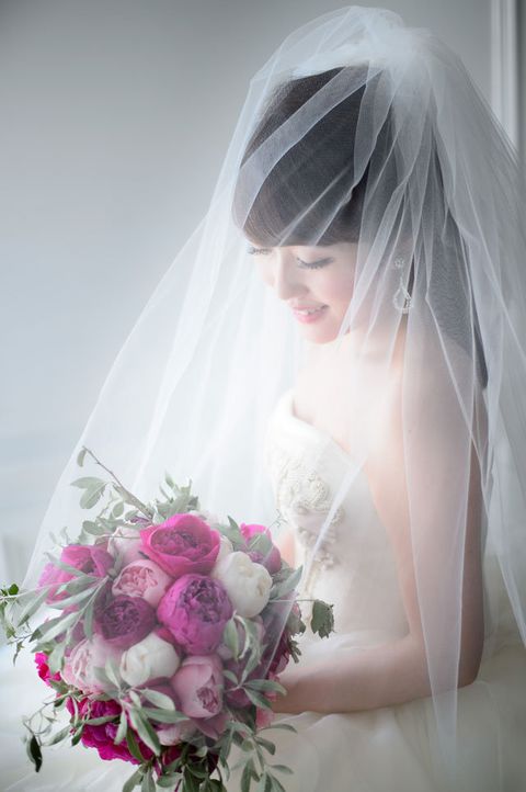Veil, Bridal veil, Bride, Bridal accessory, Pink, Photograph, Wedding dress, Headpiece, Bouquet, Dress, 