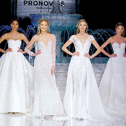Gown, Dress, Wedding dress, Clothing, Fashion model, Bridal clothing, Fashion, Haute couture, Bridal party dress, Bride, 