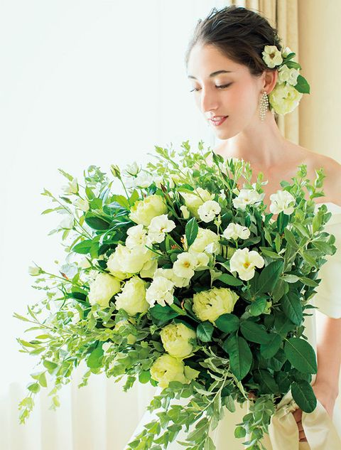 Flower, Bouquet, Flower Arranging, Floristry, Cut flowers, Plant, Yellow, Floral design, Wedding dress, Bride, 