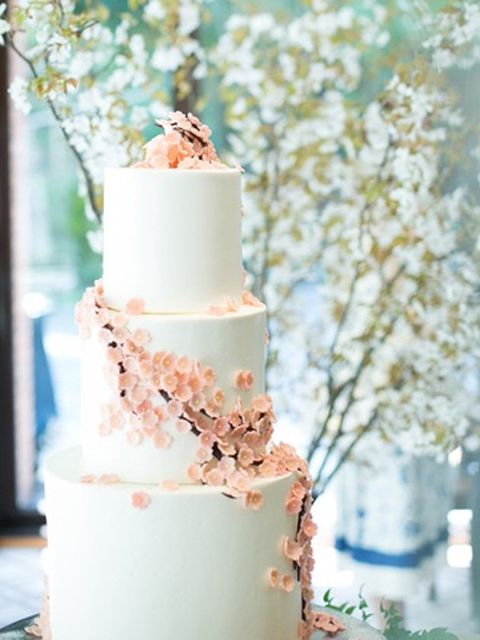 Wedding cake, Buttercream, Cake decorating, Icing, Cake, Sugar cake, Food, Wedding ceremony supply, Pink, Sugar paste, 