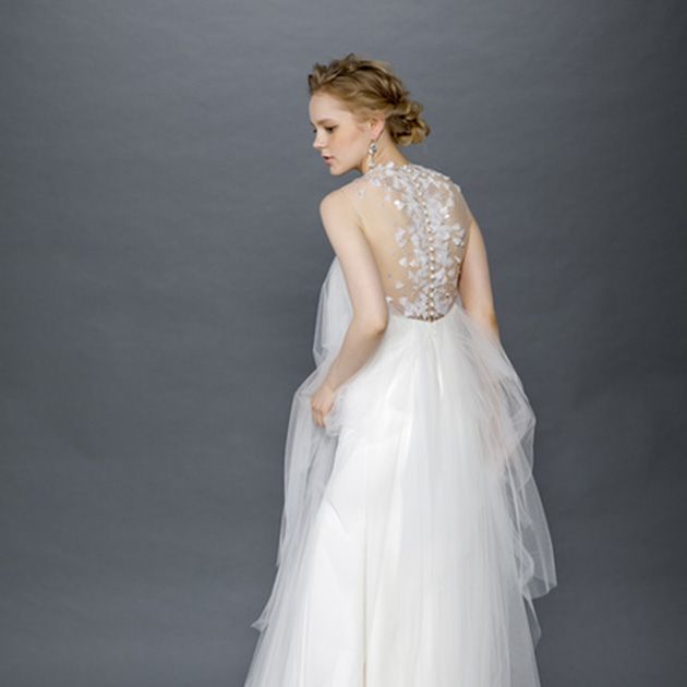 Gown, Wedding dress, Clothing, Dress, Fashion model, Bridal party dress, Bridal accessory, Bridal clothing, Shoulder, Bride, 