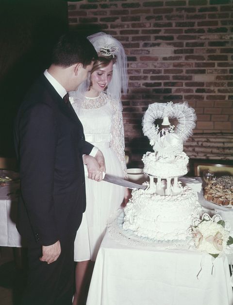 Photograph, Wedding ceremony supply, Wedding dress, Wedding cake, Wedding, Ceremony, Bridal clothing, Cake, Marriage, Bride, 