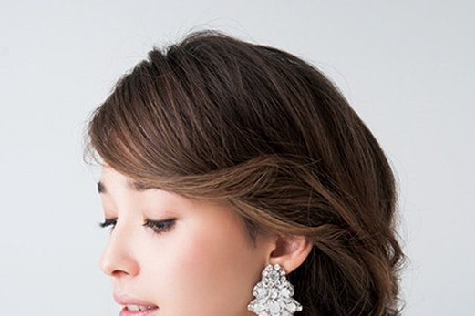 Clothing, Ear, Earrings, Hairstyle, Shoulder, Bridal accessory, Eyelash, Style, Beauty, Fashion accessory, 