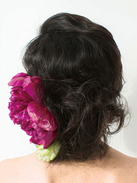 Hairstyle, Shoulder, Style, Petal, Beauty, Neck, Back, Long hair, Hair coloring, Hair accessory, 