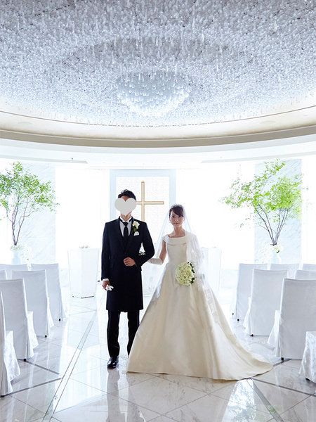 Bride, Wedding dress, Photograph, White, Gown, Dress, Bridal clothing, Wedding, Clothing, Ceremony, 