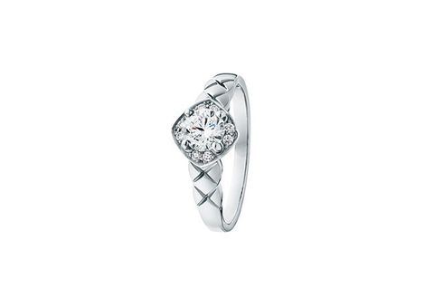 Jewellery, Fashion accessory, Ring, Platinum, Diamond, Engagement ring, Body jewelry, Silver, Gemstone, Metal, 