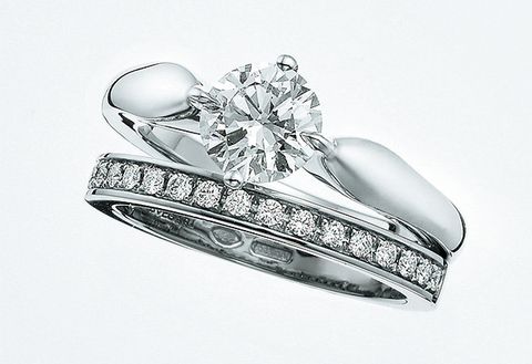 Ring, Engagement ring, Platinum, Diamond, Fashion accessory, Jewellery, Pre-engagement ring, Wedding ring, Gemstone, Metal, 