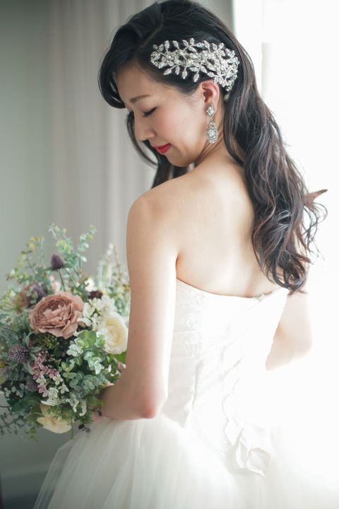 Hair, Bride, Headpiece, Photograph, Dress, Clothing, Hair accessory, Bridal accessory, Wedding dress, Hairstyle, 