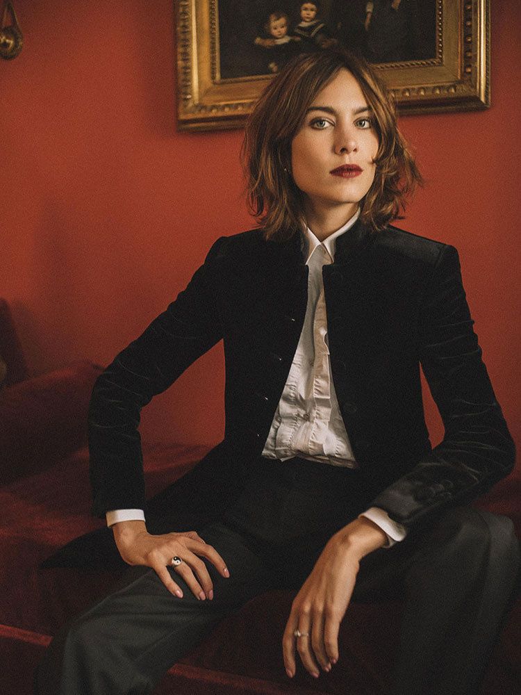Alexa Chung（アレクサ・チャン）に関する最新記事 ｜ エル