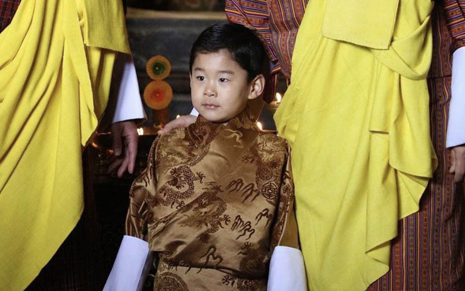 最新写真も公開 ブータンのナムギャル王子 4歳に
