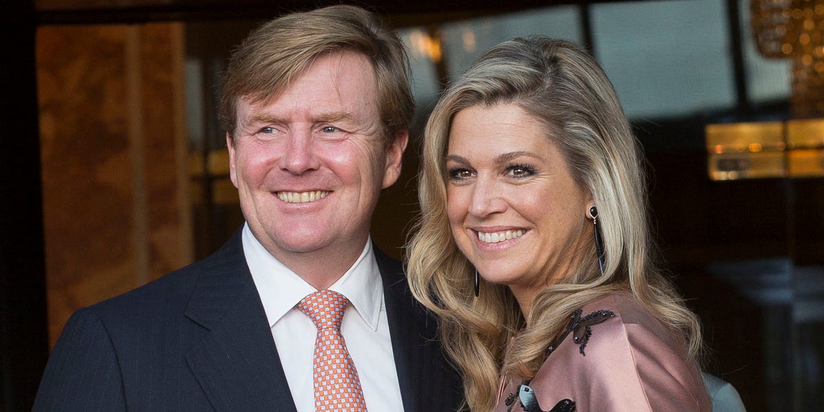オランダ国王夫妻 ソーシャルディスタンス違反に謝罪声明 オランダ国王夫妻 ソーシャルディスタンス違反に謝罪声明