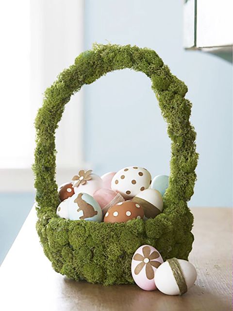 Green, Grass, Easter, Baby toys, Plant, Moss, Easter egg, Easter bunny, Crochet, Non-vascular land plant, 