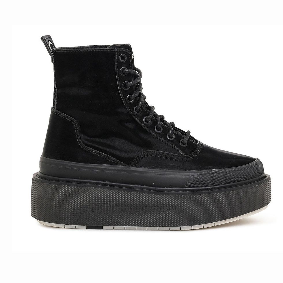 Footwear, Product, Shoe, Boot, White, Black, Grey, Brand, Leather, Walking shoe, 
