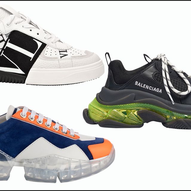 Footwear, Product, Shoe, Sportswear, Athletic shoe, White, Sneakers, Style, Line, Logo, 