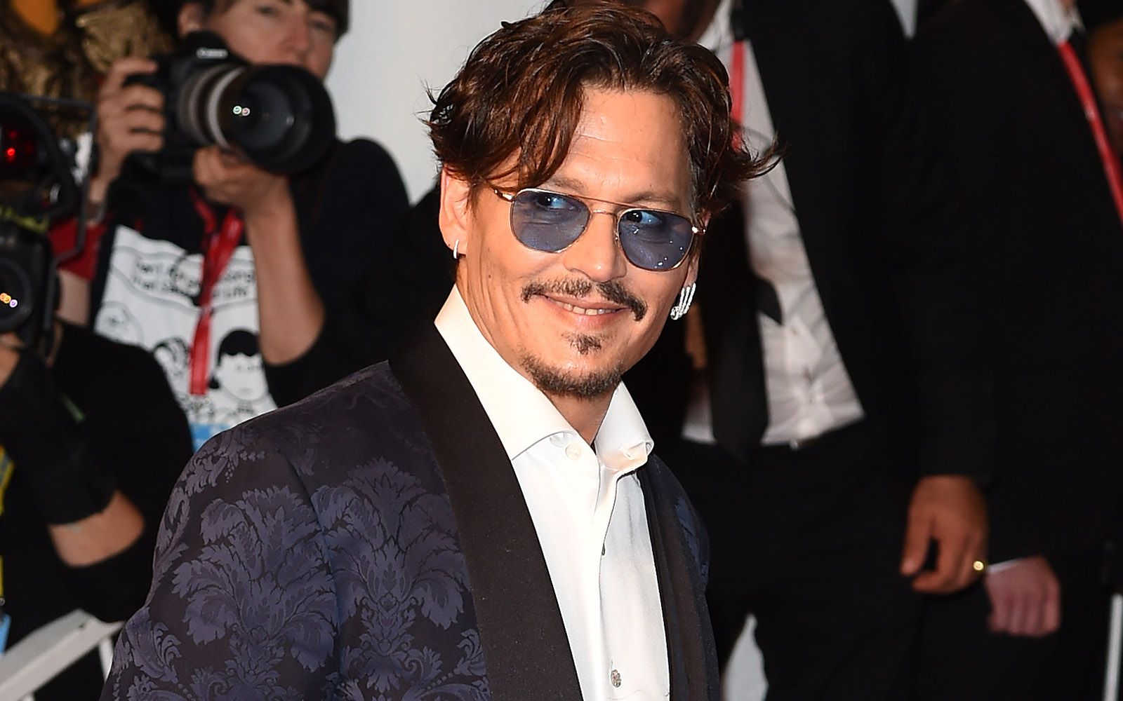 人気ブランドの Johnny Depp ジョニー・デップ ジャパン・ツアー 