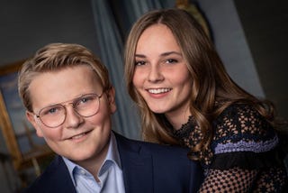 ノルウェーのイングリッド アレクサンドラ王女 15歳の記念ポートレートが公開 ノルウェーのイングリッド アレクサンドラ王女 15歳の記念ポートレートが公開