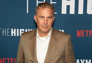 映画 ボディガード の有名ポスターに写る女性 実はホイットニー ヒューストンじゃなかった