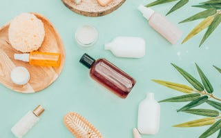 前髪が割れる くせ毛 浮くときの解決法 直し方 ヘアアレンジも 前髪が割れる くせ毛 浮くときの解決法 直し方 ヘアアレンジも