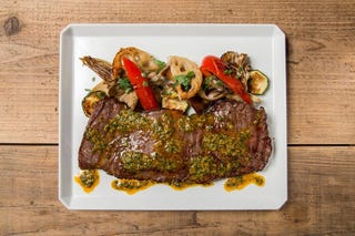 ムース が主役 新感覚デリ カフェ Nu Dish Mousse Deli Cafe がオープン