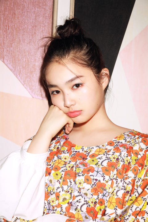 U注目ガールに接近 箭内夢菜さん モデルと女優の仕事 どっちも楽しい