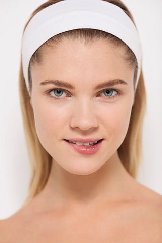 目元 口元の乾燥をなんとかしたい 皮膚専門医が教える予防対策方法とおすすめアイテム 目元 口元の乾燥をなんとかしたい 皮膚専門医が教える予防対策方法とおすすめアイテム
