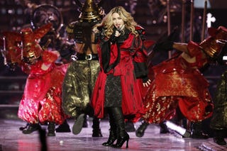10年ぶりにマドンナが降臨 レベル ハート ツアーの日本公演が開催