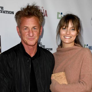 マドンナの元夫ショーン ペン 娘より年下の女優と極秘結婚