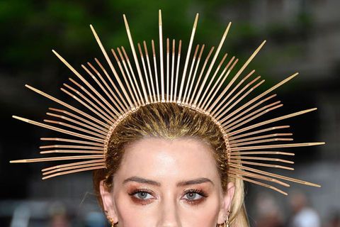 Hair, Fashion, Lip, Hairstyle, Beauty, Eyebrow, Chin, Haute couture, Liberty spikes, Fashion model, 