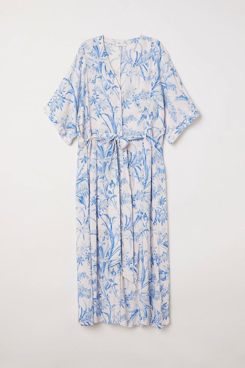 Clothing, Blue, White, Robe, Day dress, Sleeve, Pattern, Dress, Nightwear, Textile, 