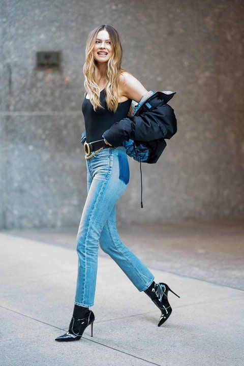 Jeans, Clothing, Blue, Denim, Street fashion, Beauty, Electric blue, Shoulder, Blond, Footwear, 