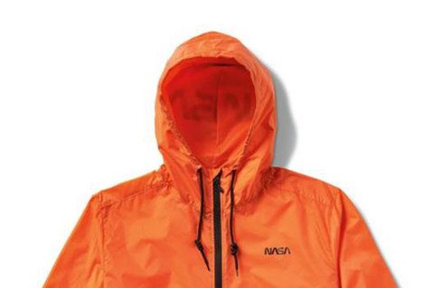 Jacket, Clothing, Outerwear, Hood, Orange, Sleeve, Raincoat, Yellow, Windbreaker, Workwear, 