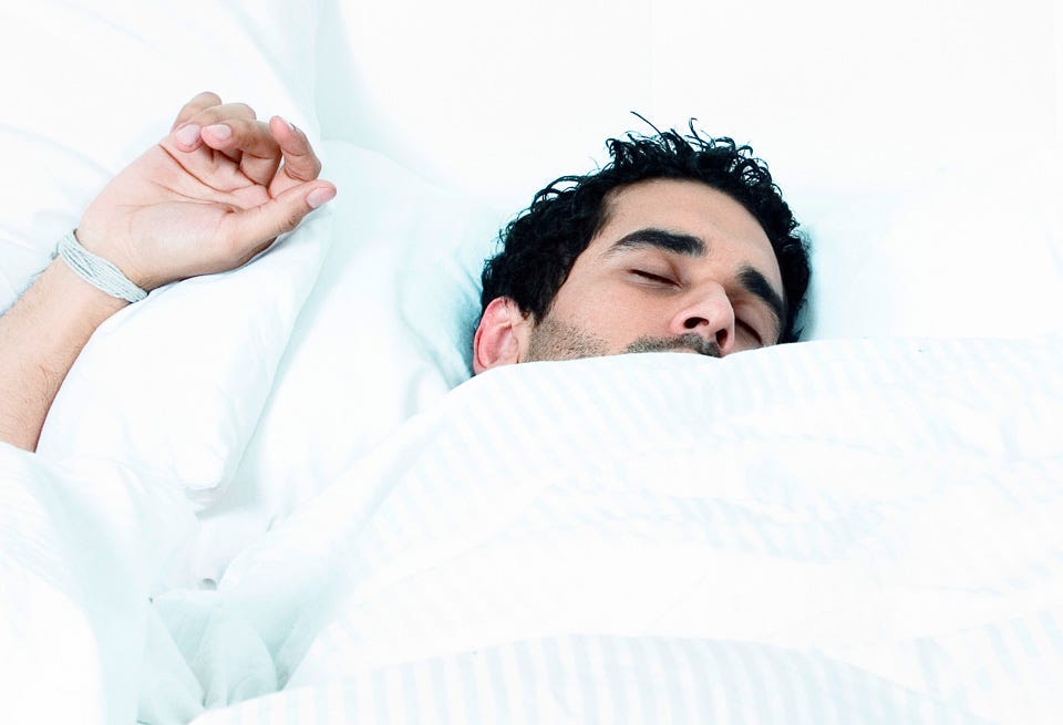 快眠法を伝授 カッコいい男はうまく寝てる