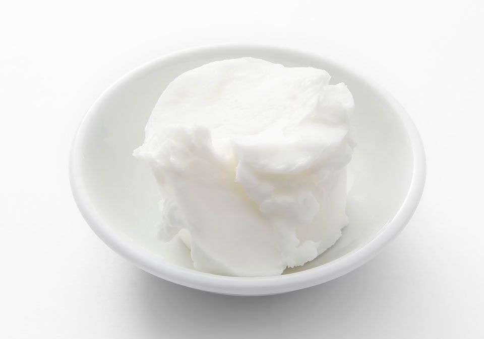 White, Cream, Crème fraîche, Food, Sour cream, Whipped cream, Dairy, Cuisine, Dish, Ingredient, 