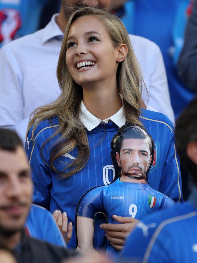 中国では国賓級 本当に可愛いサッカー選手の美人妻 ヴィクトリアのすべて