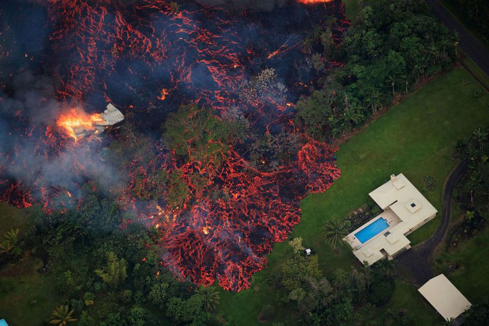 Strategy video game, Biome, Geological phenomenon, Screenshot, World, Wildfire, Landscape, Aerial photography, 