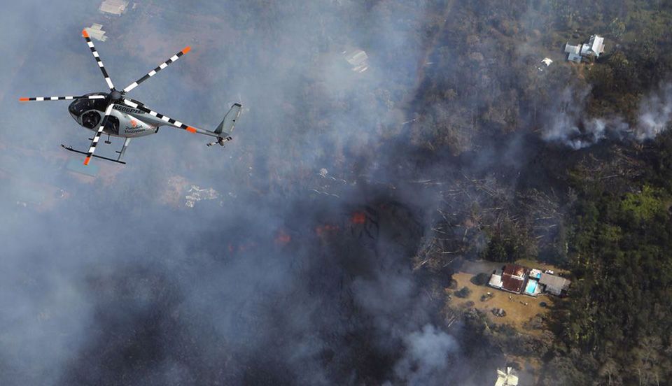 Wildfire, Rotorcraft, Helicopter, Sky, Smoke, Vehicle, Aircraft, 
