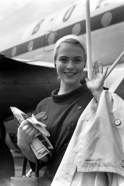 Photograph, Aerospace engineering, Black-and-white, Smile, Photography, Airplane, Monochrome, Monochrome photography, Airline, Style, 