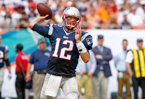 論外 Nflスター選手トム ブレイディ 水を飲むだけで日焼け止めできる 発言 論外 Nflスター選手トム ブレイディ 水を飲むだけで日焼け止めできる 発言