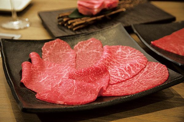 Pink, Animal product, Carmine, Red meat, Meat, Dishware, Ostrich meat, Cuisine, Flesh, Plate, 