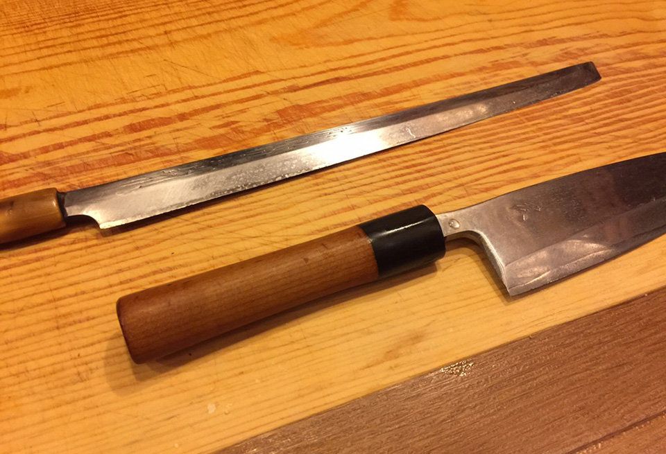 Wood, Tool, Marking knife, Hardwood, Kitchen knife, Cutting board, Knife, Japanese chisel, Chisel, Blade, 