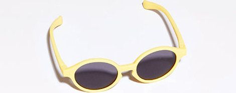 Eyewear, Sunglasses, Glasses, Personal protective equipment, Yellow, Vision care, Goggles, Eye glass accessory, Fashion accessory, 