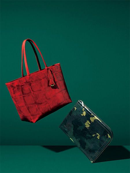 Bag, Shoulder bag, Teal, Luggage and bags, Rectangle, Material property, Still life photography, Coquelicot, Strap, Emerald, 