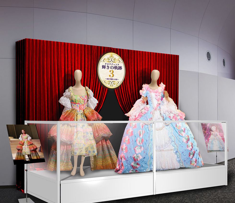 Product, Stage, Display case, Display window, Furniture, Interior design, Textile, Room, Dress, Table, 
