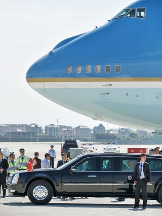 トランプ大統領専用車の凄さ ひと呼んで ビースト 垂涎の眼差しを浴びる性能