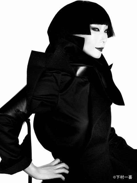 Black, Black hair, Outerwear, Black-and-white, Photography, Jacket, Abaya, Hood, Illustration, Style, 